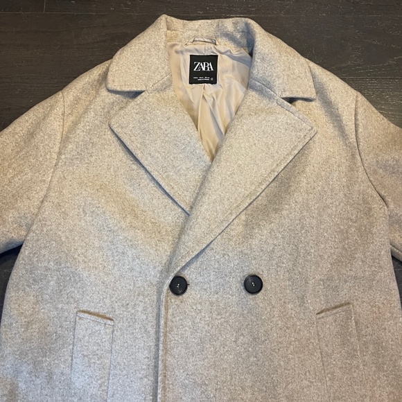 ZARA WOMAN SS25 BEIGE SOFT OVERSIZED COAT MEDIUM 3046/299/450 like new - Picture 3 of 11